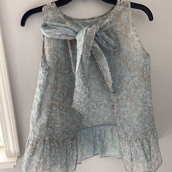 Valentino red size 40 (2/4) missing three buttons excellent condition - Picture 5 of 7